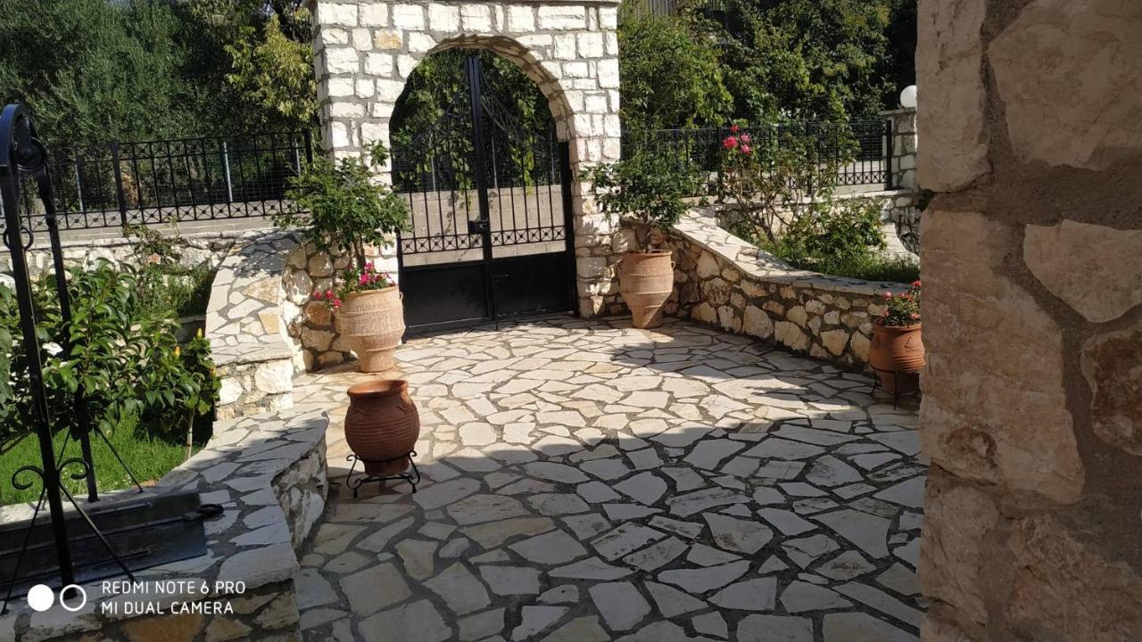 Дом отдыха Sofias Argostoli *